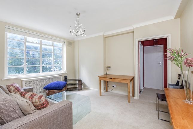 Flat to rent in St. Petersburgh Place, London