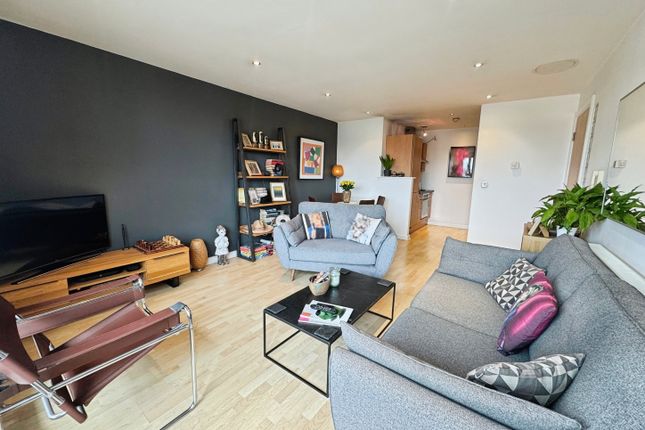 25, Balmoral Place, Leeds photo 3
