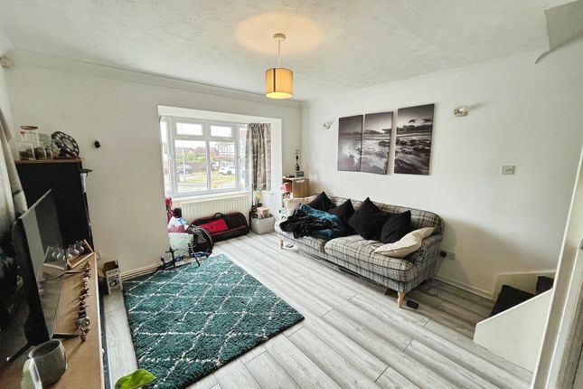 30, Windsor Avenue, Leicester photo 2