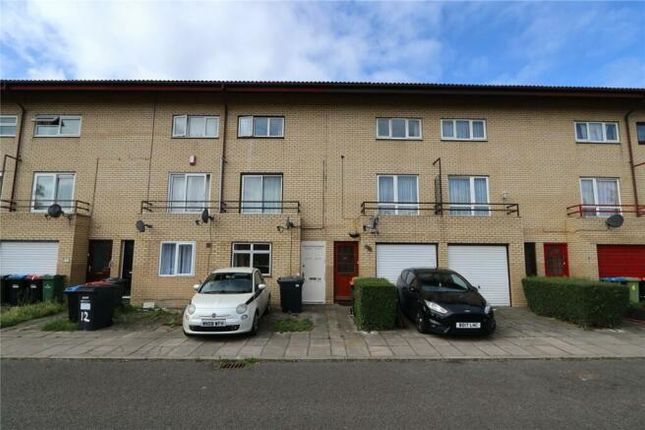 Thumbnail Terraced house for sale in Coltsfoot Place, Conniburrow, Milton Keynes