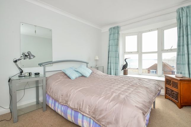 Flat for sale in Grand Parade, Portsmouth