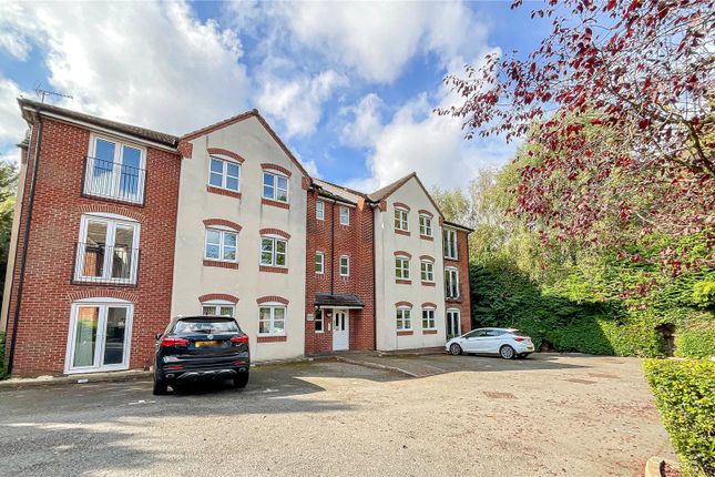 Flat for sale in Quarry Hill, Wilnecote, Tamworth, Staffordshire