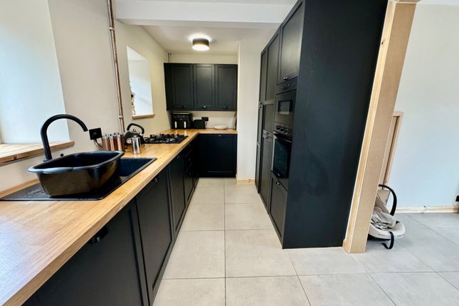 19, Ael y Bryn Terrace, Newport photo 2