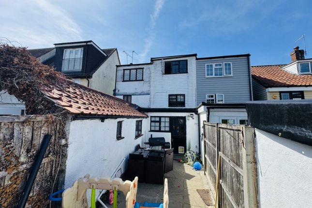 6 Half Moon Cottages, High Wych, Sawbridgeworth photo 3