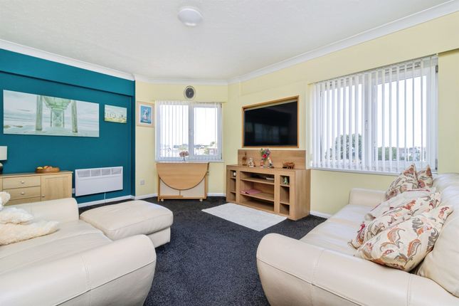 Flat 15, Regent House, Gerston Road, Paignton photo 2
