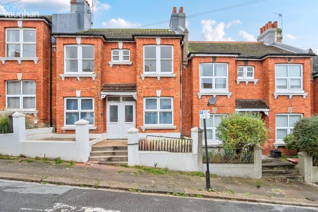 c92Ff3Fe-0665-47A...