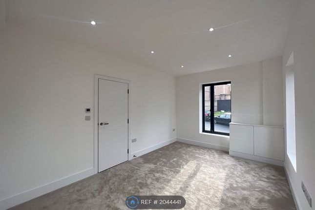 Terraced house to rent in Picardy Road, Belvedere