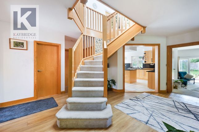 1a Beechdene, Tadworth photo 2