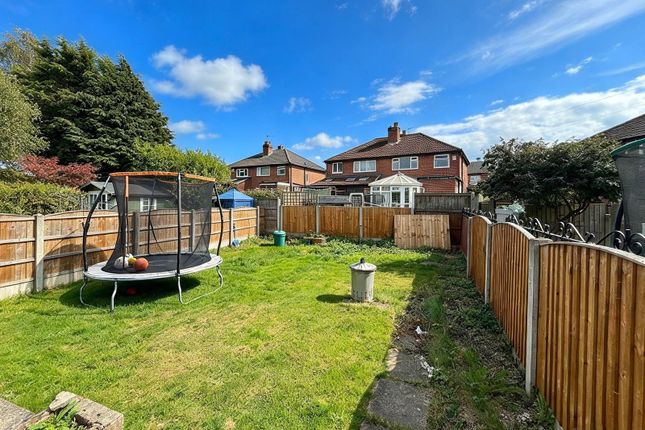 St. Albans Crescent, Altrincham photo 2