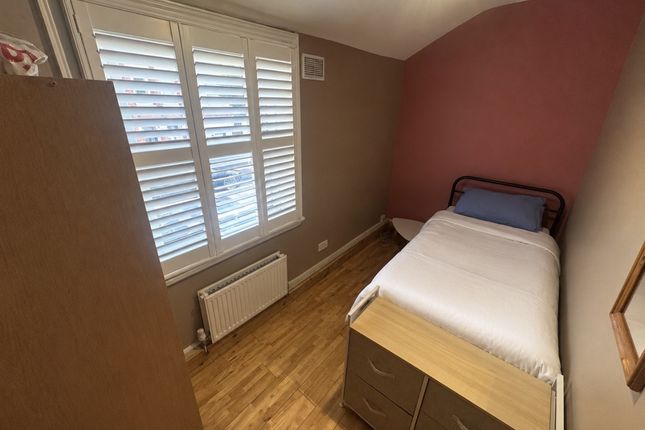 1, Cunliff Street, Tooting photo 2