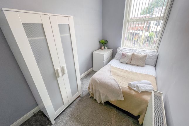 Terraced house to rent in Prescot Road, Fairfield, Liverpool