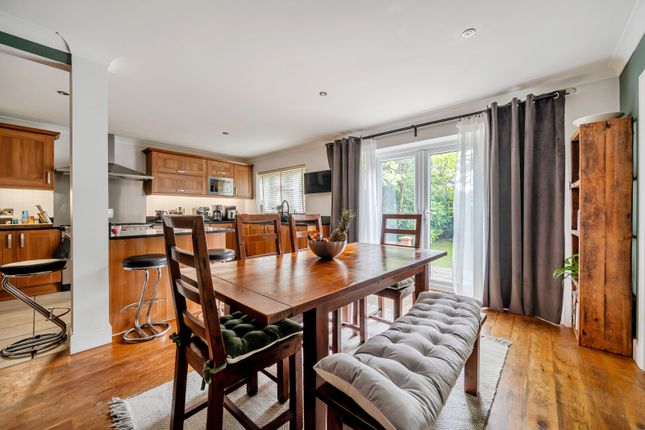 Crofton,, 4 Holford Road, Guildford photo 3