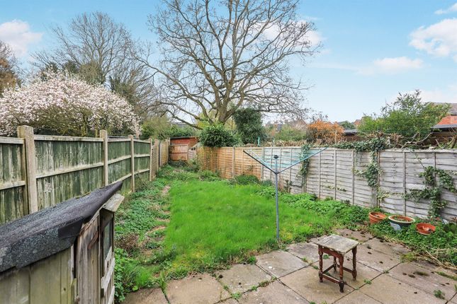 8, Deansfield Road, Stafford photo 2