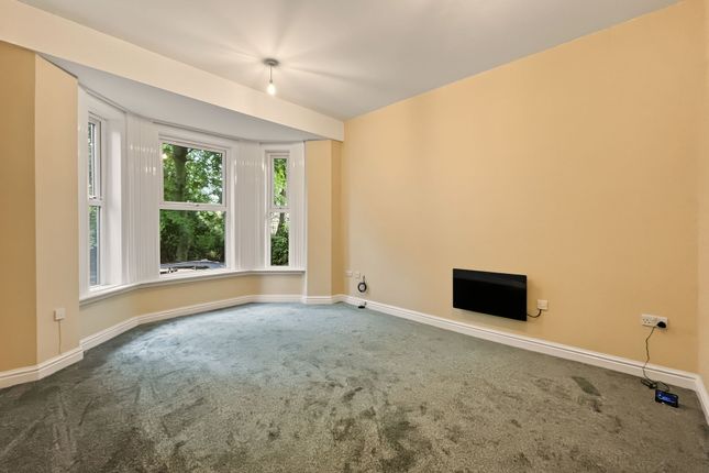 Apt 1, The Oaks 157-159 Bury Old Road, Salford photo 2