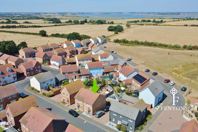 4, Ambrose Way, Walton-on-the-Naze photo 3