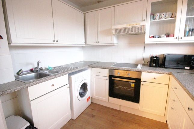 Flat for sale in Pointer Close, London