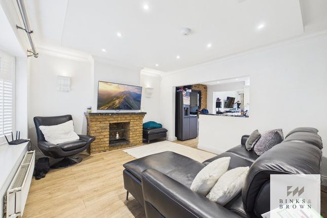111, Kingsman Road, Stanford Le Hope photo 2