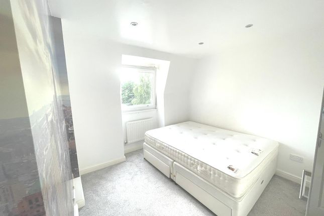 Flat for sale in Malden Road, Watford