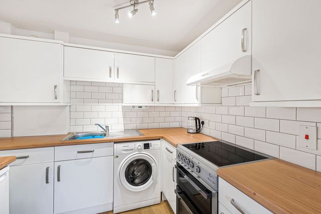 4, Southgate Mews, Great Wakering photo 4