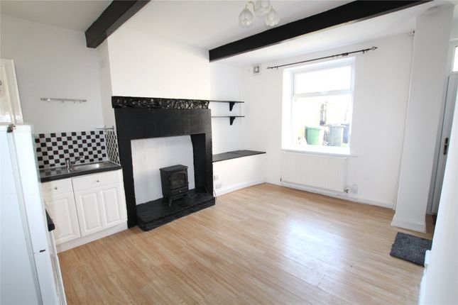 Living Room/Kitchen