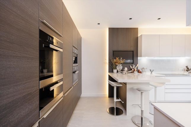 Terraced house for sale in South Hampstead, London
