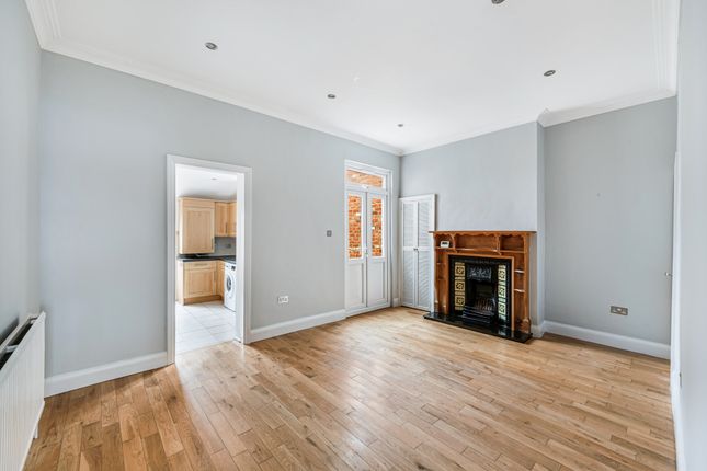 Gumleigh Road, Ealing photo 4