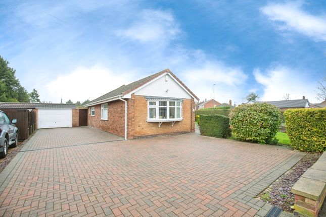 18, St Nicolas Park Drive, Nuneaton photo 2