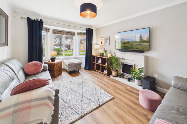 11 St. John's Boulevard, Uddingston photo 2