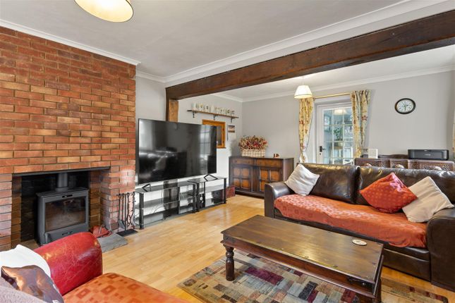 Woodview, Salhouse Road, Norwich photo 3