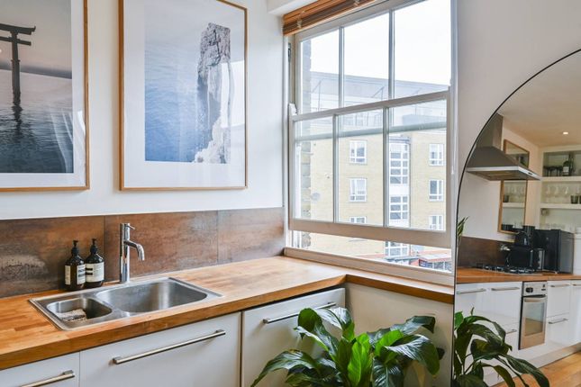 Thumbnail Flat for sale in Northchurch Road, East Canonbury, London