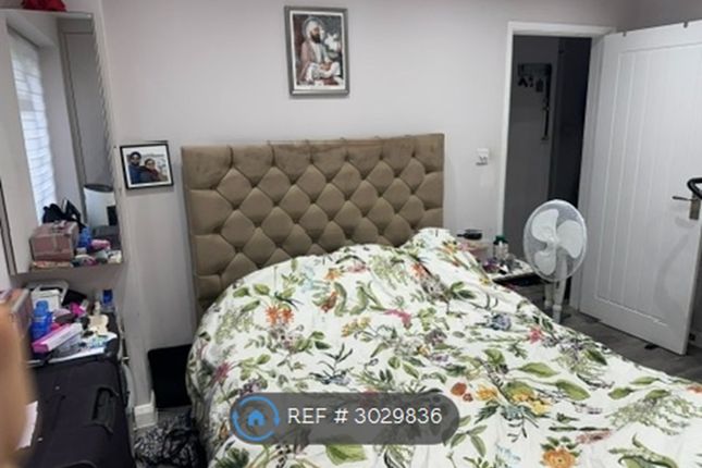Tennyson Road, Woodley, Reading photo 5