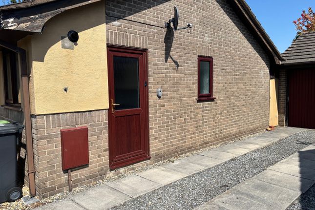 3, Shapley Way, Newton Abbot photo 3