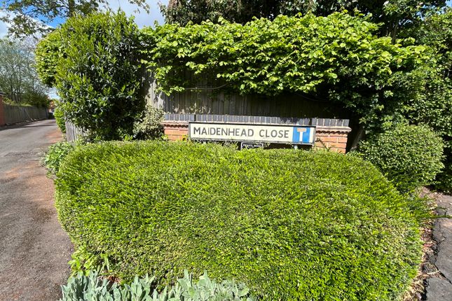 Thumbnail Bungalow to rent in Maidenhead Close, Stratford-Upon-Avon