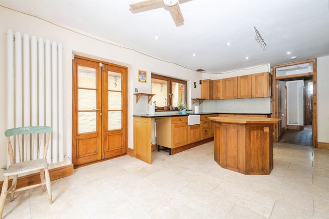 5, Gleneagle Road, Plymouth photo 4