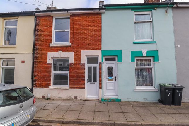 Terraced house to rent in Wainscott Road, Southsea