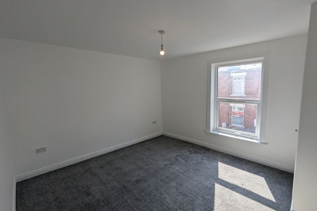 21 Eleventh Street, Eleventh Street, Blackhall, County Durham, TS27 4EZ, Blackhall photo 4