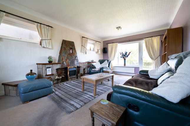 15 Jacqueline Road, Markfield photo 2