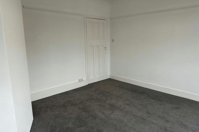 54 Namu Road, Bournemouth photo 4