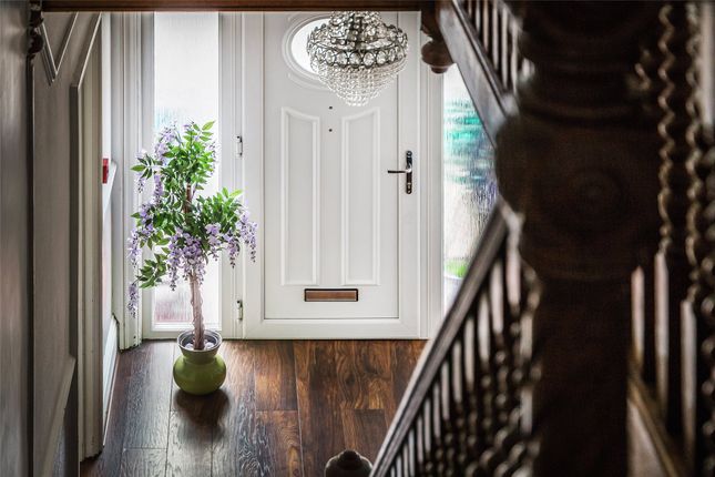 62, Massetts Road, Surrey photo 2