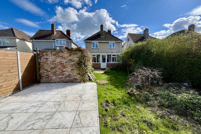 28, Upton Road, Poole photo 3