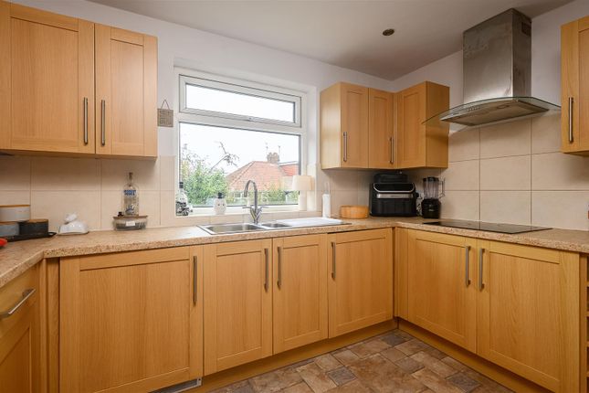 5, Birstwith Drive, York photo 4