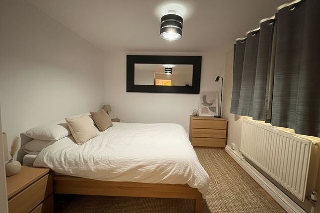 1a, Calder Close, Bristol photo 4