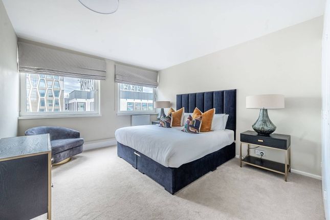 Flat to rent in Luke House, Westminster, London