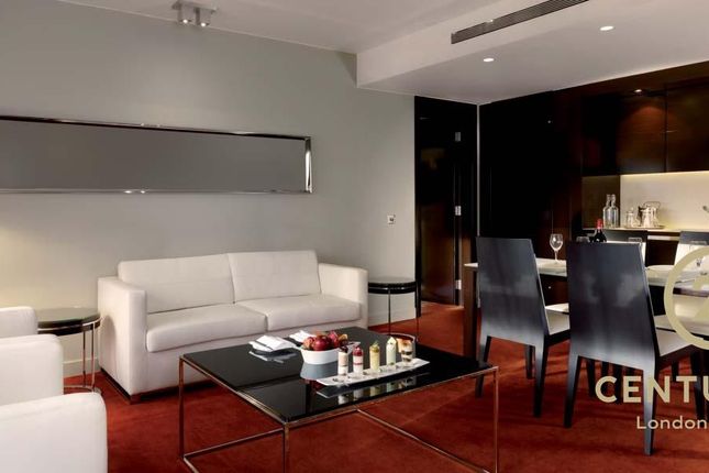 Studio flat on Park Plaza Westminster Bridge Hotel 200, Westminster Bridge Road, LONDON, £325,000