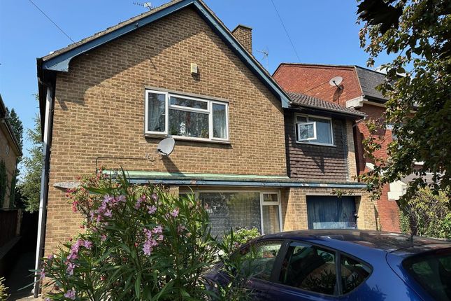 192, Lincoln Road, Peterborough photo 2