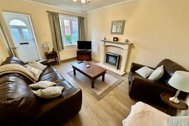 4, Newfield Close, Doncaster photo 2