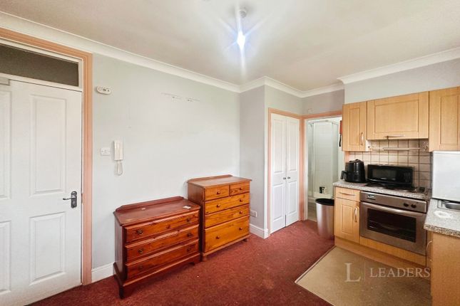 19, Cotteridge Manor, Kings Norton photo 4