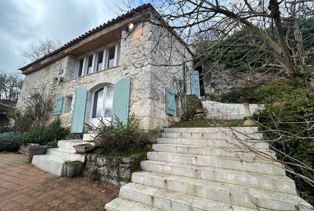 Property for sale in Villeneuve-Sur-Lot, Aquitaine, 47, France