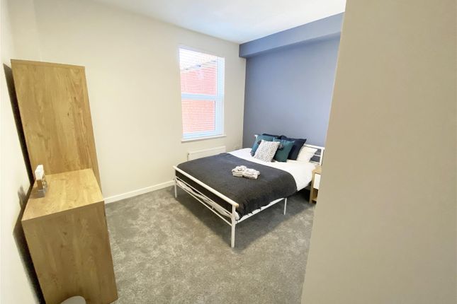 Property to rent in Hearsall Lane, Chapelfields, Coventry