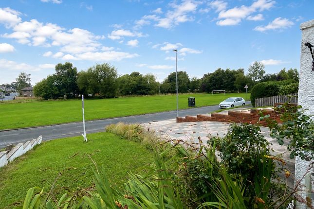 21, Abbeystead Drive, Lancashire photo 3